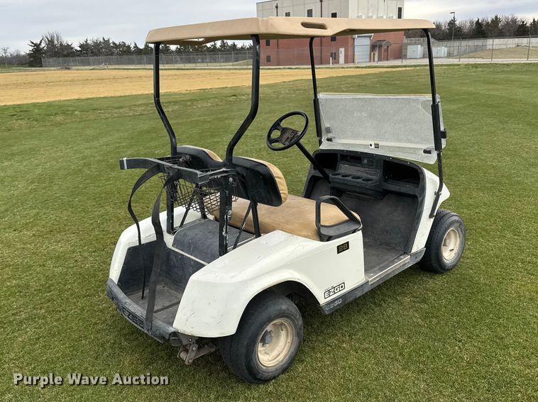 image for item ET1746 2012 EZ-GO TXTE 48V golf cart