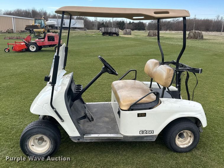 image for item ET1746 2012 EZ-GO TXTE 48V golf cart