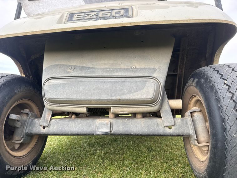 image for item ET1746 2012 EZ-GO TXTE 48V golf cart