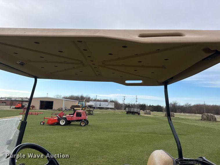 image for item ET1746 2012 EZ-GO TXTE 48V golf cart