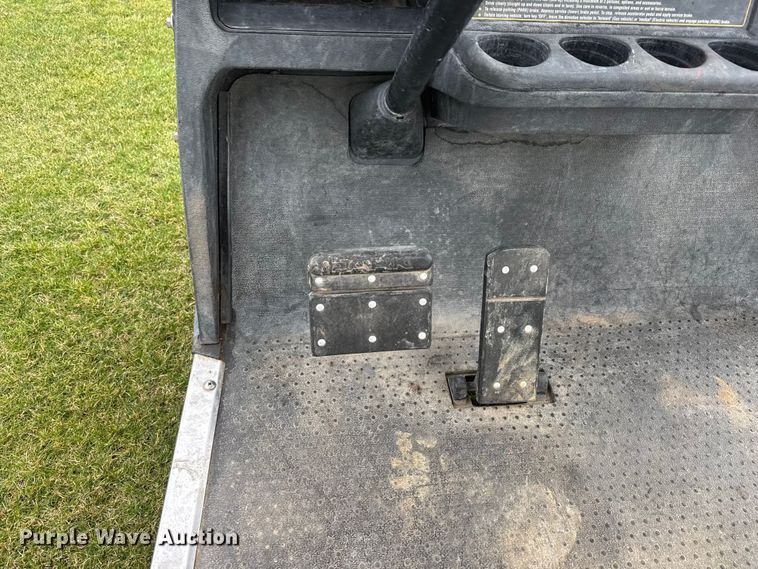 image for item ET1746 2012 EZ-GO TXTE 48V golf cart