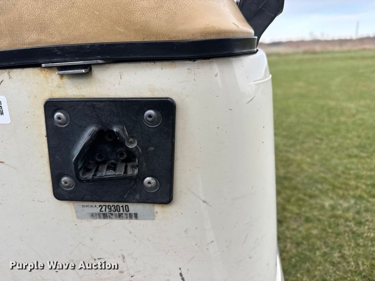 image for item ET1746 2012 EZ-GO TXTE 48V golf cart