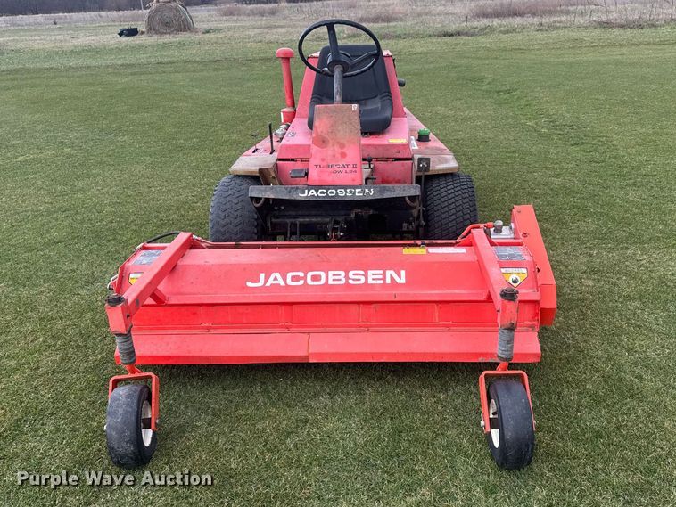 image for item ET1747 Jacobsen Turfcat DW224 flail mower