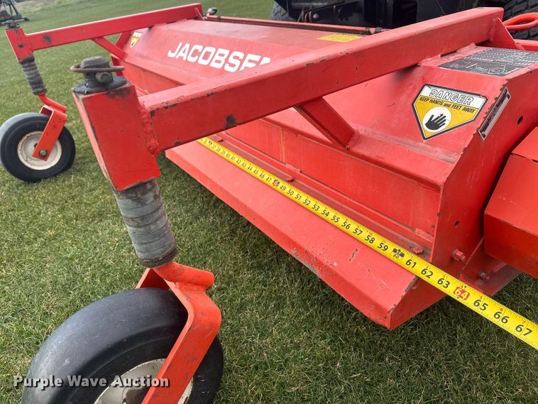 image for item ET1747 Jacobsen Turfcat DW224 flail mower