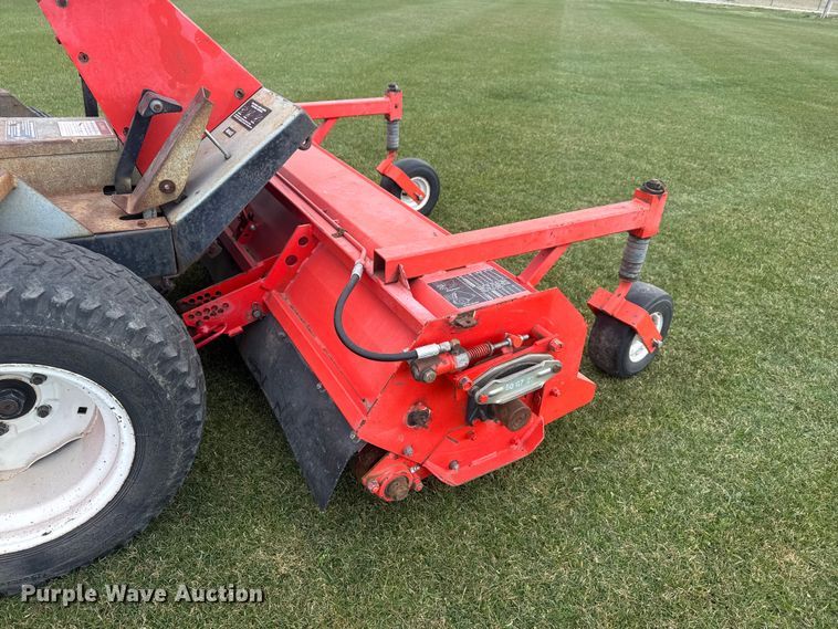 image for item ET1747 Jacobsen Turfcat DW224 flail mower