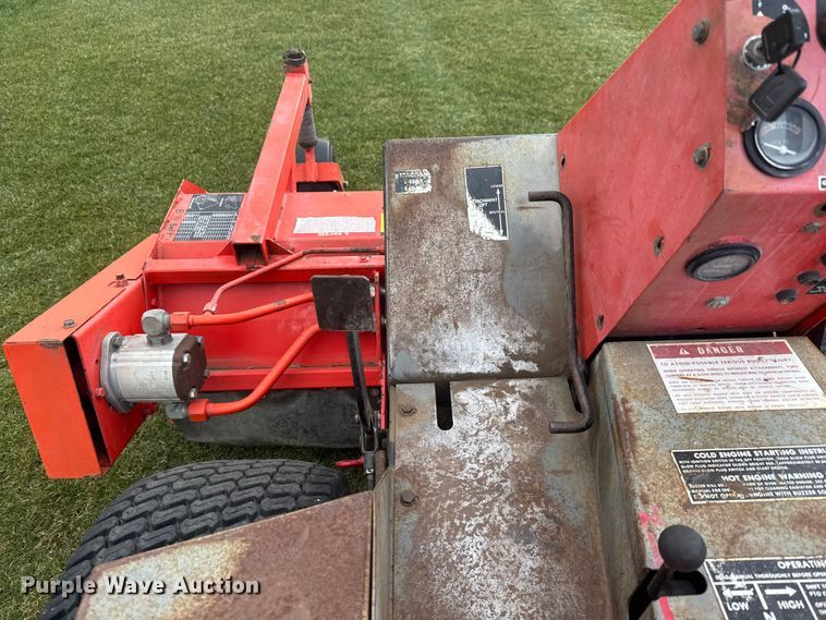 image for item ET1747 Jacobsen Turfcat DW224 flail mower