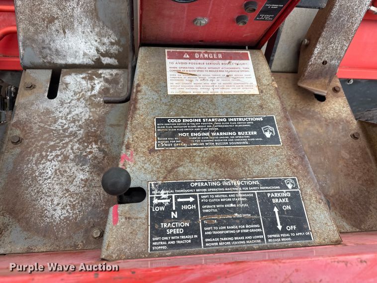 image for item ET1747 Jacobsen Turfcat DW224 flail mower