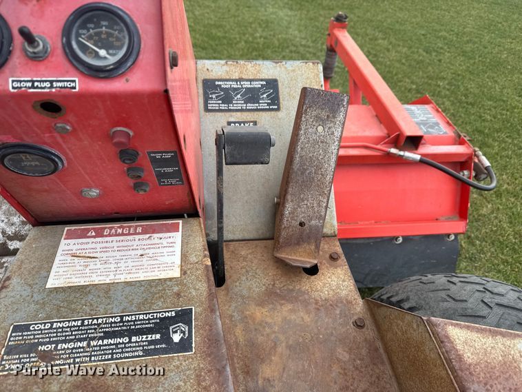 image for item ET1747 Jacobsen Turfcat DW224 flail mower