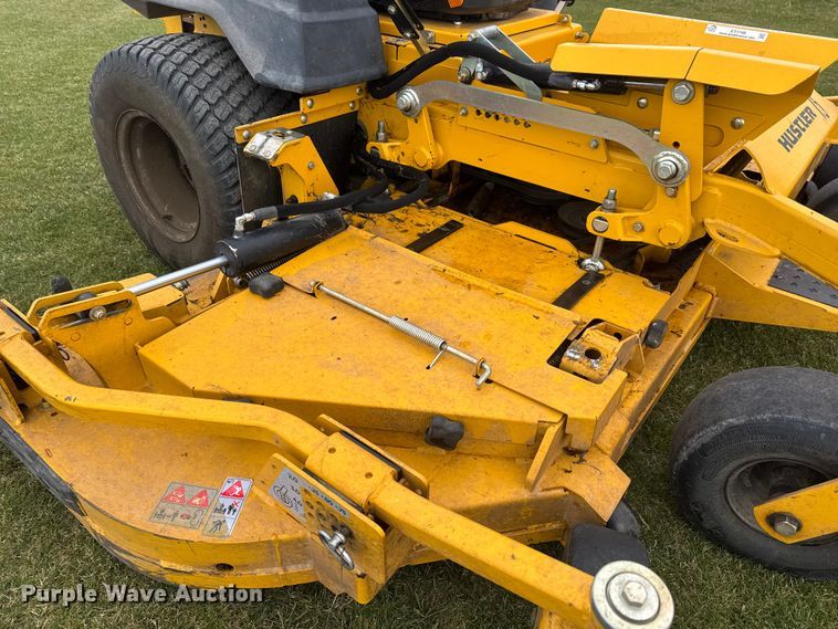 image for item ET1748 Hustler Super 104 ZTR lawn mower