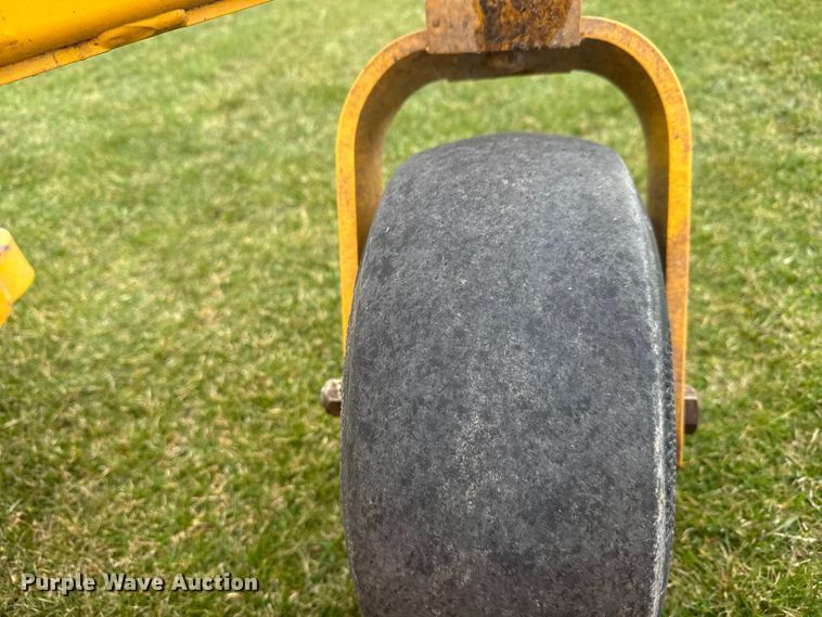 image for item ET1748 Hustler Super 104 ZTR lawn mower