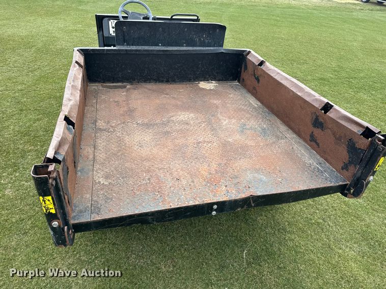 image for item ET1749 1999 Cushman Turf-truckster utility vehicle