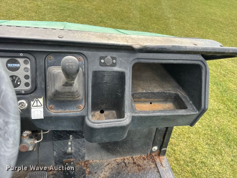 image for item ET1749 1999 Cushman Turf-truckster utility vehicle