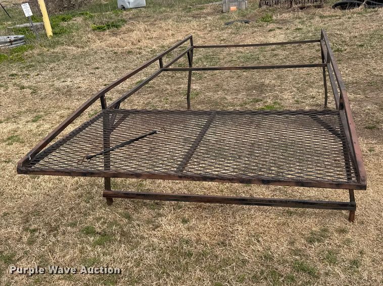 image for item ET1758 Ladder rack