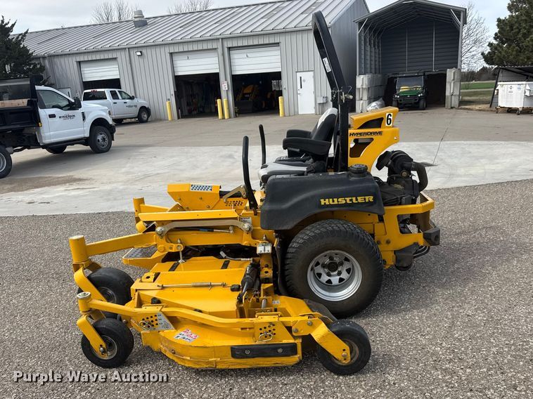 image for item ET1761 2018 Hustler Super 104 ZTR lawn mower