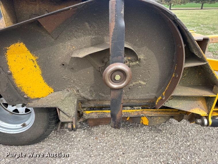 image for item ET1761 2018 Hustler Super 104 ZTR lawn mower