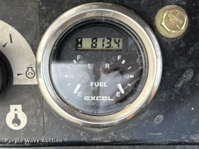 image for item ET1761 2018 Hustler Super 104 ZTR lawn mower