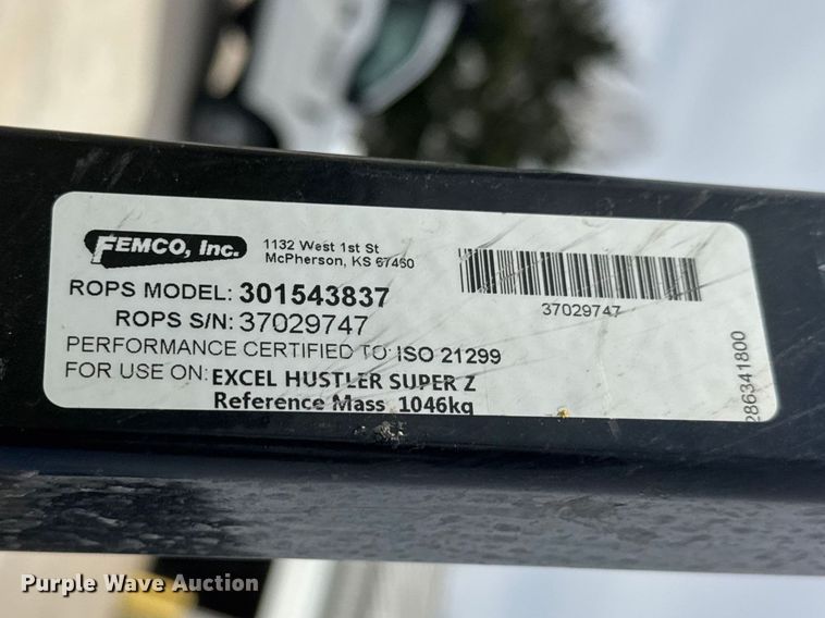 image for item ET1761 2018 Hustler Super 104 ZTR lawn mower