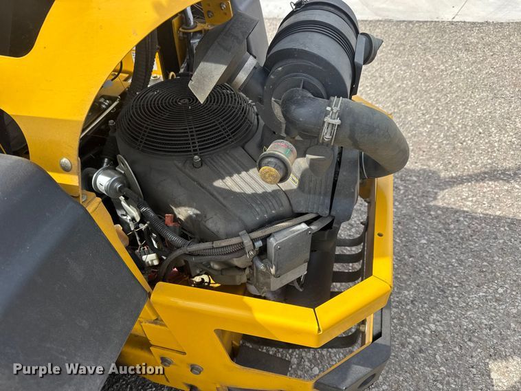 image for item ET1761 2018 Hustler Super 104 ZTR lawn mower