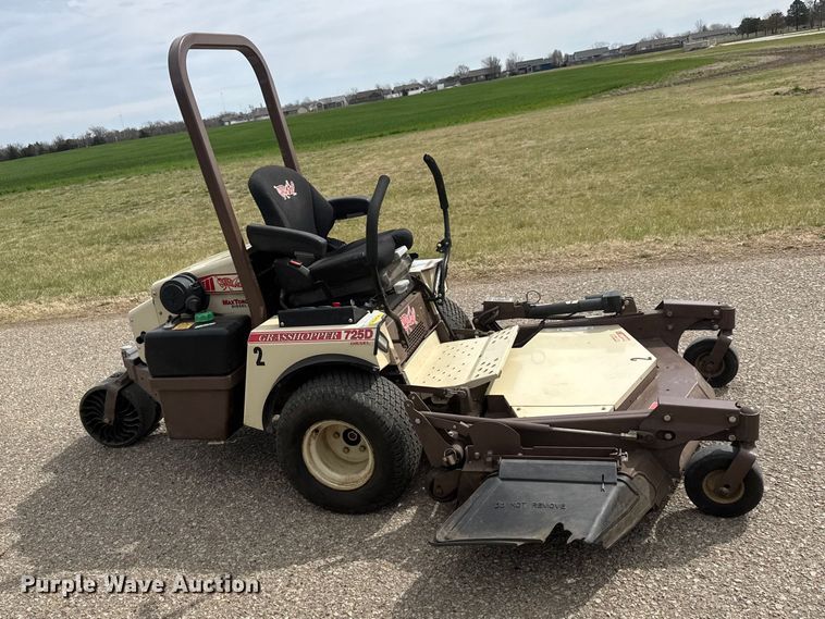 image for item ET1762 2019 Grasshopper 725D T6 ZTR lawn mower