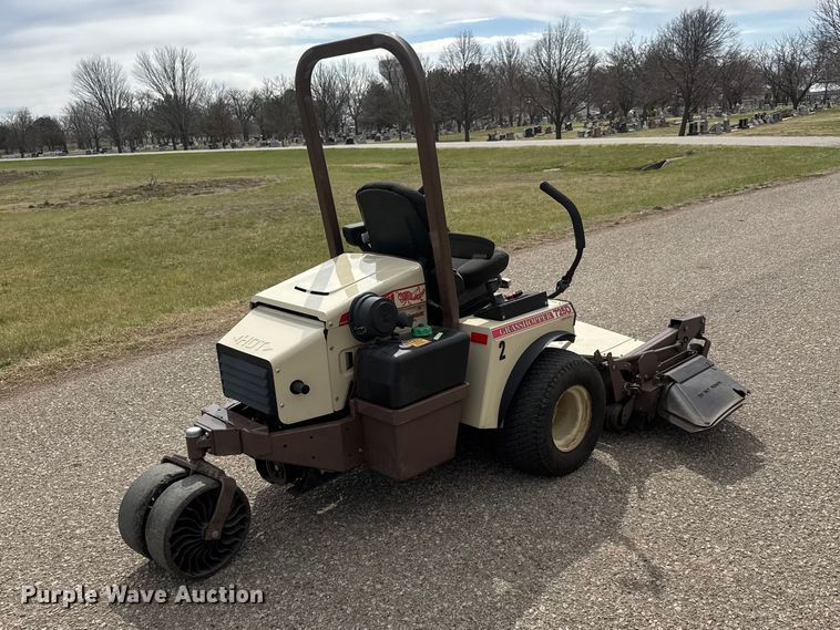 image for item ET1762 2019 Grasshopper 725D T6 ZTR lawn mower