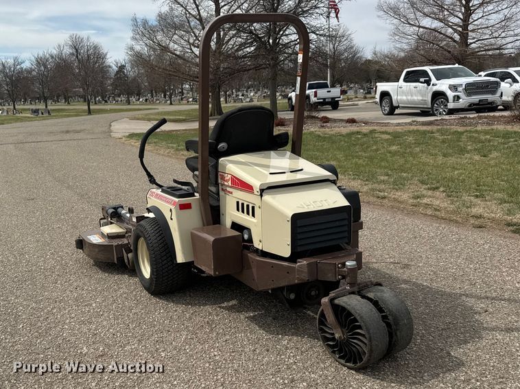 image for item ET1762 2019 Grasshopper 725D T6 ZTR lawn mower