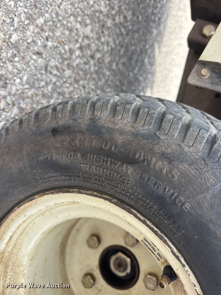 image for item ET1762 2019 Grasshopper 725D T6 ZTR lawn mower