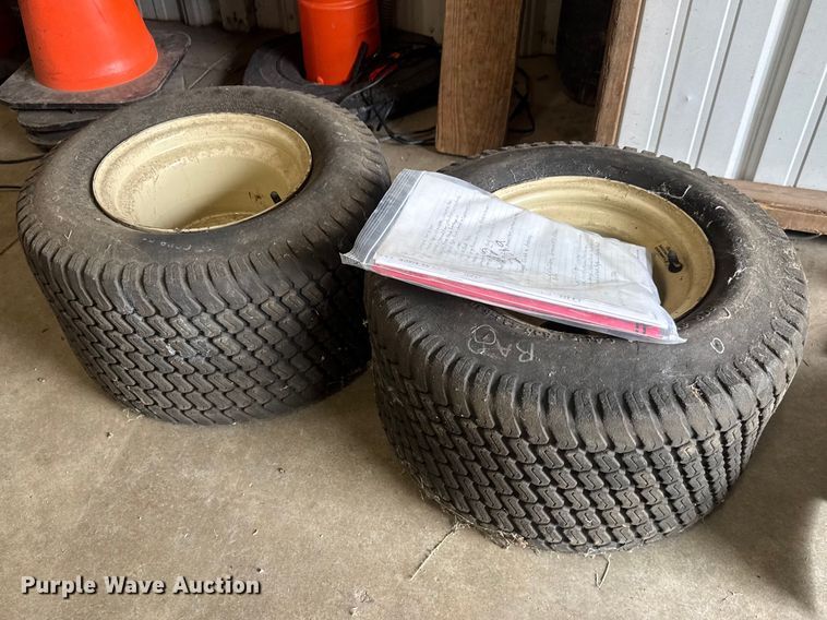 image for item ET1762 2019 Grasshopper 725D T6 ZTR lawn mower