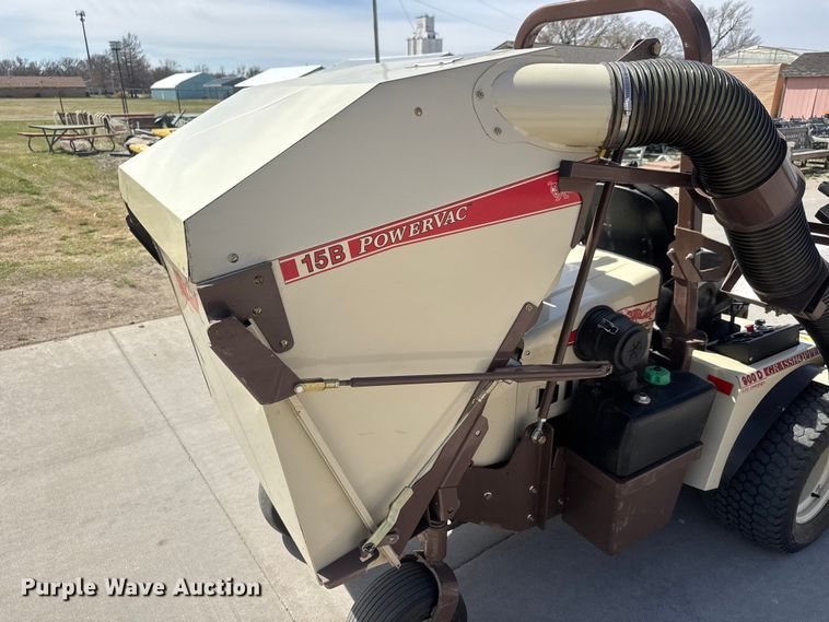 image for item ET1763 2018 Grasshopper 900D 1.3 ZTR lawn mower