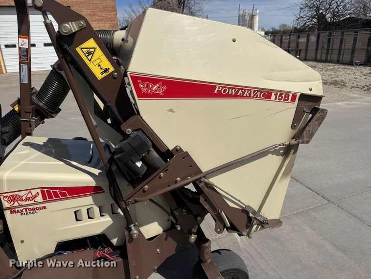 image for item ET1763 2018 Grasshopper 900D 1.3 ZTR lawn mower