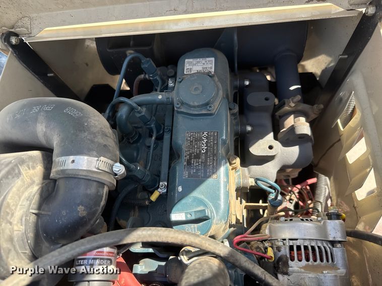 image for item ET1763 2018 Grasshopper 900D 1.3 ZTR lawn mower