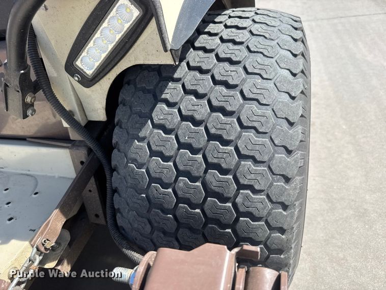 image for item ET1763 2018 Grasshopper 900D 1.3 ZTR lawn mower