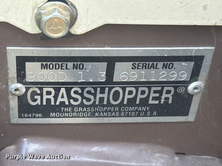 image for item ET1763 2018 Grasshopper 900D 1.3 ZTR lawn mower