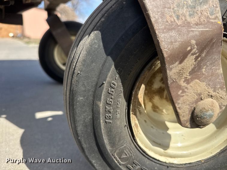 image for item ET1764 2018 Grasshopper 900D 1.3 ZTR lawn mower