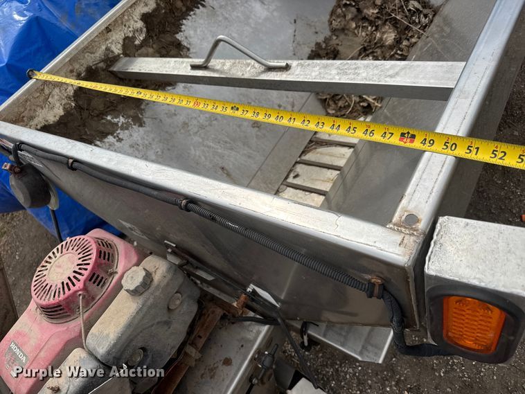 image for item ET1769 Henderson 6 x 304SS x Honda spreader