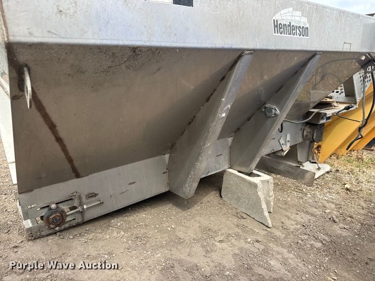 image for item ET1769 Henderson 6 x 304SS x Honda spreader