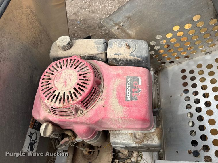 image for item ET1769 Henderson 6 x 304SS x Honda spreader
