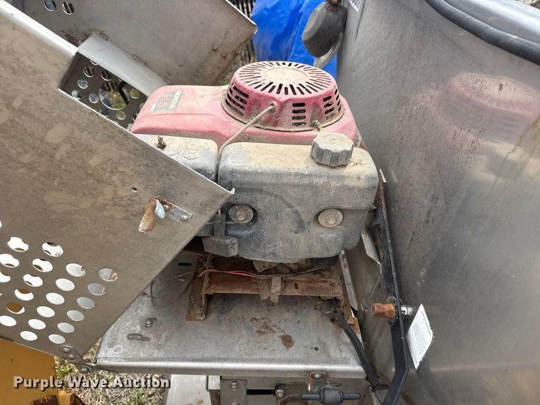 image for item ET1769 Henderson 6 x 304SS x Honda spreader