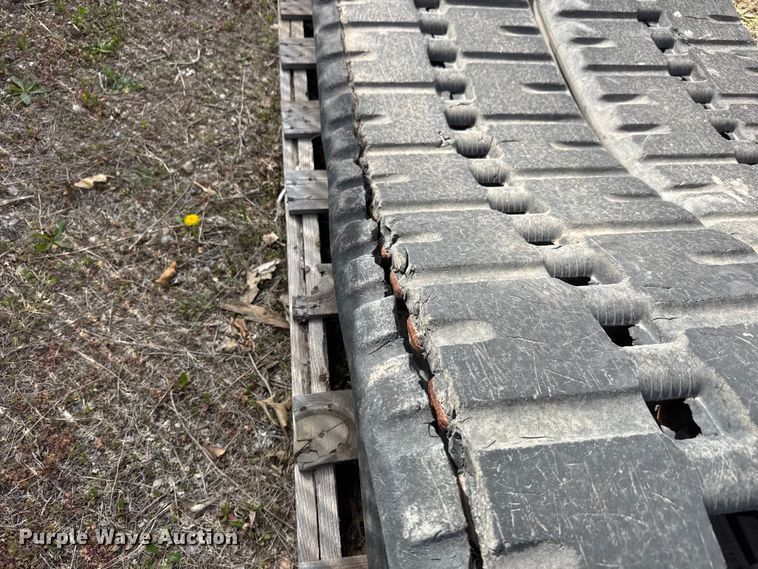 image for item ET1771 Skid steer tracks