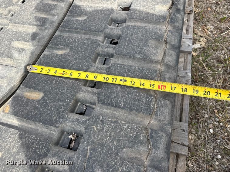 image for item ET1771 Skid steer tracks