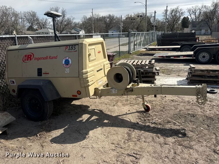 image for item ET1772 2008 Doosan P185 air compressor