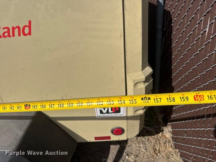 image for item ET1772 2008 Doosan P185 air compressor