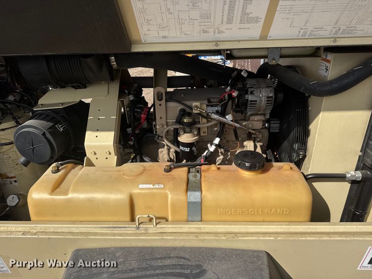 image for item ET1772 2008 Doosan P185 air compressor