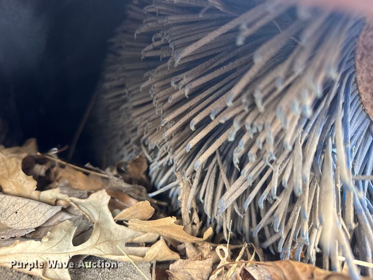 image for item ET1774 2017 Bobcat 72 Sweeper skid steer sweeper