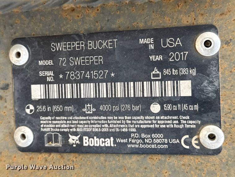 image for item ET1774 2017 Bobcat 72 Sweeper skid steer sweeper