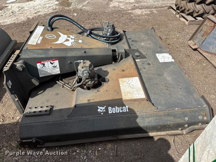 image for item ET1775 2014 Bobcat 72HF skid steer rotary mower