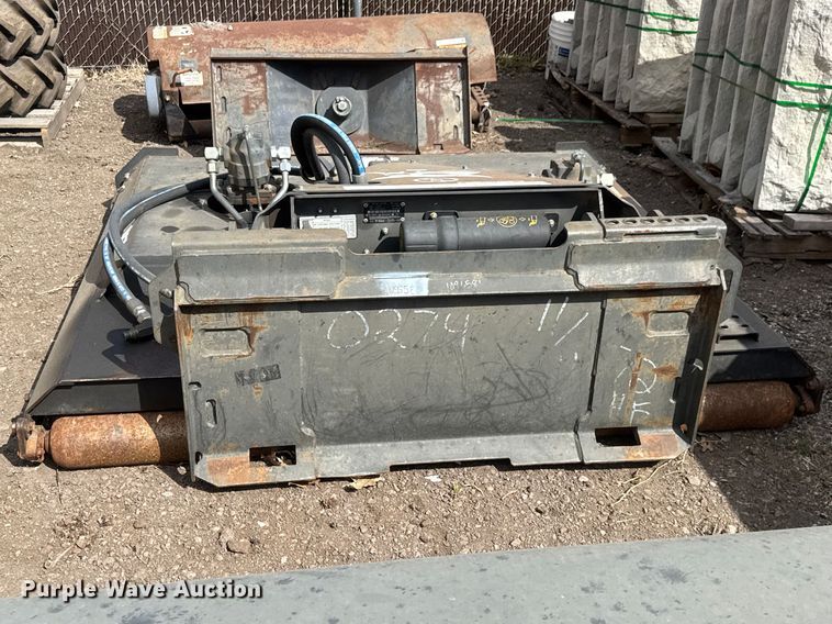 image for item ET1775 2014 Bobcat 72HF skid steer rotary mower