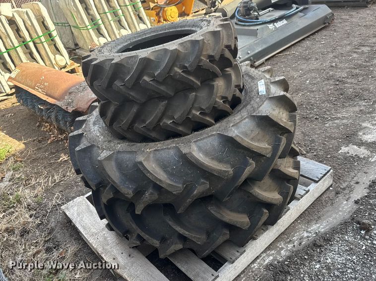 image for item ET1776 (4) Galaxy AgriTrac II tractor tires