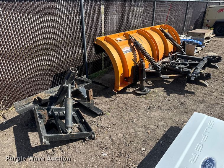 image for item ET1778 Henderson 10×42 snow plow