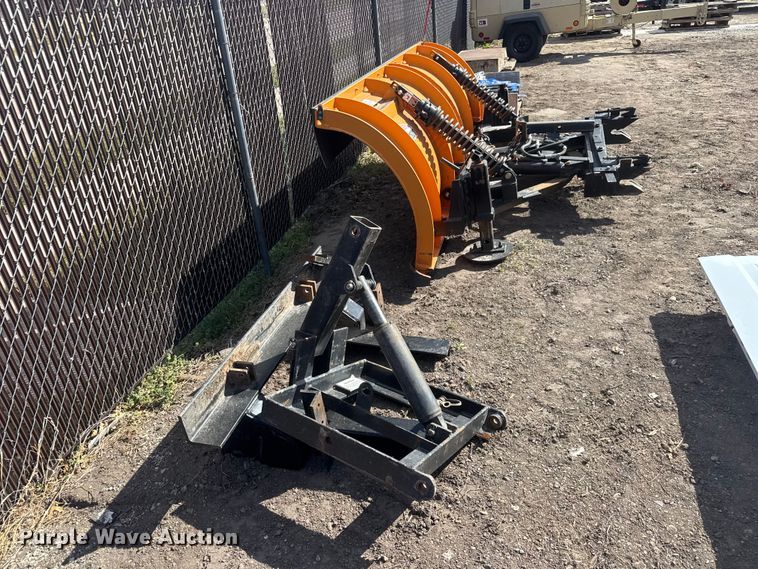 image for item ET1778 Henderson 10×42 snow plow