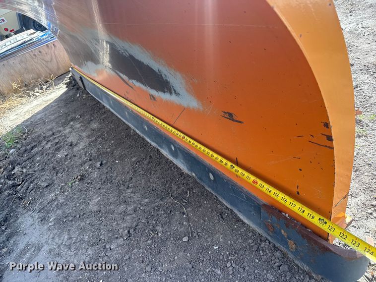 image for item ET1778 Henderson 10×42 snow plow